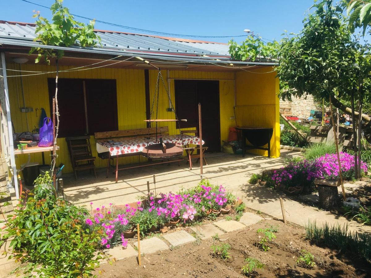 Бунгало- Bungalow Kavarna Exterior photo